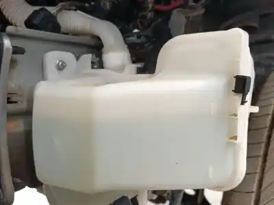 Peça sobressalente para automóvel em segunda mão depósito do limpa vidros por volkswagen tiguan (ad1, ax1) 2.0 tdi referências oem iam 