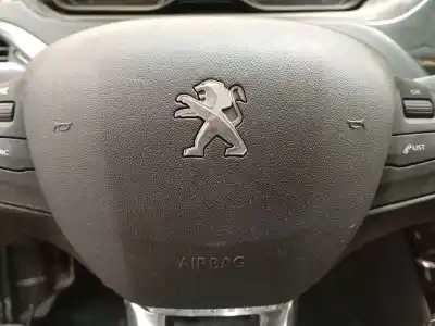 Peça sobressalente para automóvel em segunda mão AIRBAG DIANTEIRO ESQUERDO por PEUGEOT 208 I (CA_, CC_) 1.2 THP 110 Referências OEM IAM   