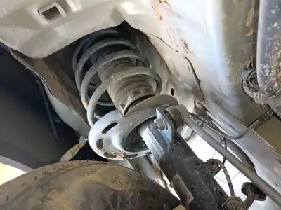 Автозапчасти б/у амортизатор передний правый за peugeot 208 i (ca_, cc_) 1.2 vti 82 ссылки oem iam 