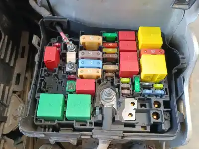 Автозапчасти б/у блок реле/предохранителей за peugeot 208 i (ca_, cc_) 1.2 vti 82 ссылки oem iam 