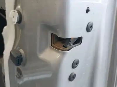 Автозапчасти б/у замок передней правой двери за peugeot 208 i (ca_, cc_) 1.2 vti 82 ссылки oem iam 