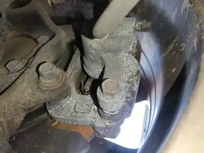 Peça sobressalente para automóvel em segunda mão pinça de travão traseira direita por hyundai tucson (tl, tle) 1.7 crdi referências oem iam 