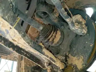 Pezzo di ricambio per auto di seconda mano attacco anteriore destro per hyundai tucson (tl, tle) 1.6 crdi riferimenti oem iam 