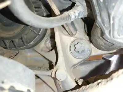 Peça sobressalente para automóvel em segunda mão manga de eixo traseira esquerda por bmw 3 (g20, g80, g28) 320 d mild-hybrid referências oem iam 