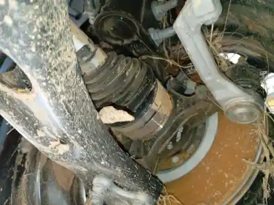 Second-hand car spare part front right knuckle for peugeot 208 ii (ub_, up_, uw_, uj_) 1.2 puretech 100 oem iam references 