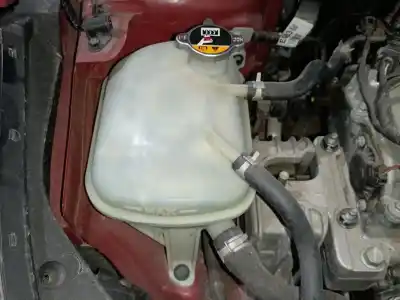Second-hand car spare part coolant expansion tank for kia ceed (cd) 1.4 t-gdi oem iam references 