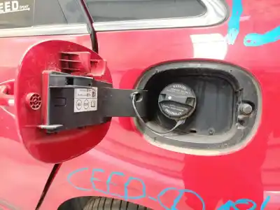 Second-hand car spare part outer fuel cap for kia ceed (cd) 1.4 t-gdi oem iam references   