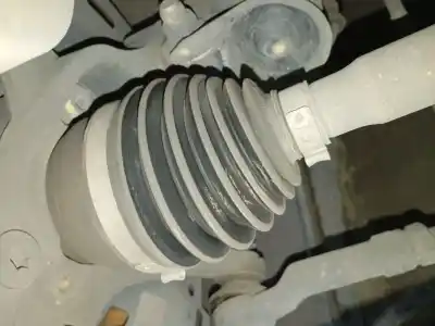 Second-hand car spare part front right transmission for kia ceed (cd) 1.4 t-gdi oem iam references 