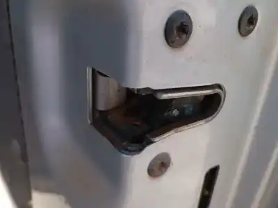 Автозапчастина б/у замок багажника / ворот для VOLKSWAGEN CRAFTER FURGÓN (SY_, SX_) 2.0 TDI RWD Посилання на OEM IAM   