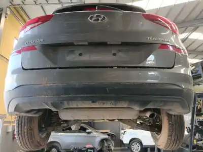 Peça sobressalente para automóvel em segunda mão para choques traseiro por hyundai tucson (tl, tle) 1.6 gdi referências oem iam 