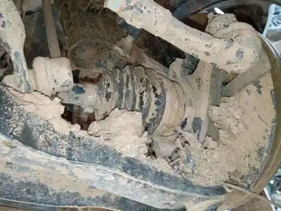 Автозапчасти б/у передняя правая кулачка за kia stonic (yb) 1.0 t-gdi ссылки oem iam 