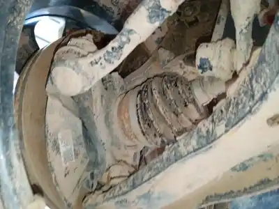 Автозапчасти б/у передняя левая кулачка за kia stonic (yb) 1.0 t-gdi ссылки oem iam 