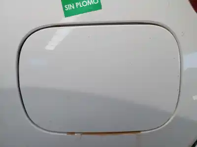 Автозапчасти б/у наружная крышка топлива за kia stonic (yb) 1.0 t-gdi ссылки oem iam 
