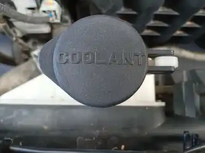 Peça sobressalente para automóvel em segunda mão depósito de expansão por kia cee'd (jd) 1.4 mpi referências oem iam 