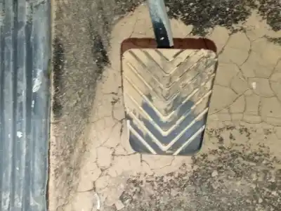 Peça sobressalente para automóvel em segunda mão Pedal Da Embreagem por KIA CEE'D (JD) 1.4 MPI Referências OEM IAM   