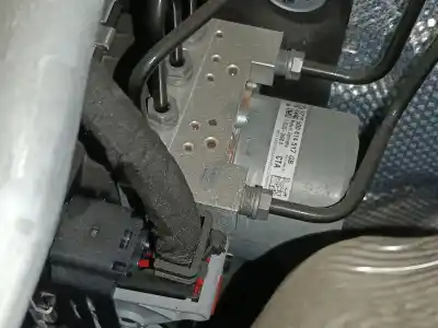 Tweedehands auto-onderdeel abs voor skoda kodiaq (ns7, nv7, ns6) 2.0 tdi oem iam-referenties 5q0614517gb