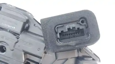 Автозапчастина б/у замок заднього правого дверя для skoda octavia lim. (nx3) vrs посилання на oem iam 5ta839016t e1-a5-40-2 