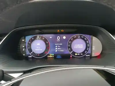 Автозапчастина б/у панель інструментів для skoda octavia combi (nx5) 2.0 tdi посилання на oem iam 5e3920770e e2-b2-34-2 