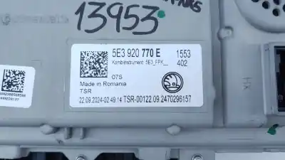 Автозапчастина б/у панель інструментів для skoda octavia combi (nx5) 2.0 tdi посилання на oem iam 5e3920770e e2-b2-34-2 