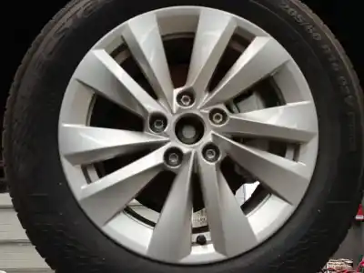 Автозапчастина б/у шина для skoda octavia combi (nx5) 2.0 tdi посилання на oem iam 205/60/16