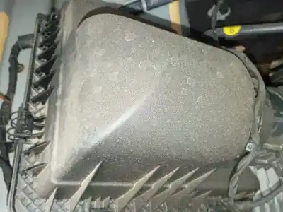 Автозапчастина б/у повітряний фільтр для volkswagen crafter furgón (sy_, sx_) 2.0 tdi посилання на oem iam 