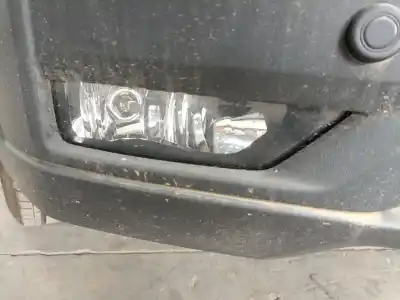 Recambio de automóvil de segunda mano de FARO ANTINIEBLA DERECHO para VOLKSWAGEN CRAFTER CAJA/CHASIS (SZ_) 2.0 TDI RWD referencias OEM IAM   