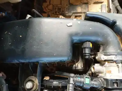 Автозапчасти б/у воздушный фильтр за CITROEN C3 III (SX) 1.2 PURETECH 82 ссылки OEM IAM   