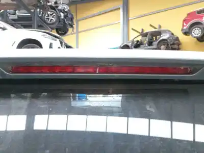 Автозапчастина б/у центральний гампов для mercedes-benz glc (x253) 250 d 4-matic (253.909) посилання на oem iam 