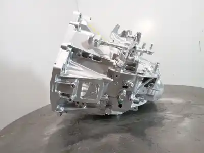 Pezzo di ricambio per auto di seconda mano riduttore per mazda cx-30 e-skyactiv-g riferimenti oem iam caw20 m1-a3-148 1th1000672