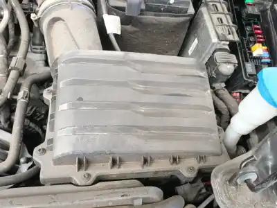Tweedehands auto-onderdeel luchtfilter voor volkswagen t-cross (c11) 1.0 tsi oem iam-referenties 