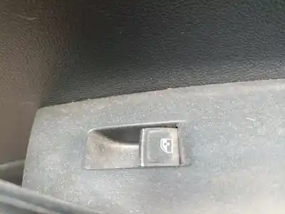 Tweedehands auto-onderdeel schakelaar rechts voor ruit voor volkswagen t-cross (c11) 1.0 tsi oem iam-referenties 