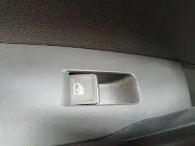 Tweedehands auto-onderdeel bediening links achterruiten voor volkswagen t-cross (c11) 1.0 tsi oem iam-referenties 