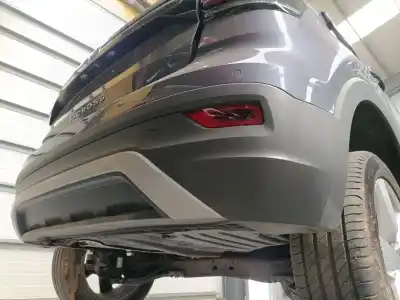 Peça sobressalente para automóvel em segunda mão para choques traseiro por volkswagen t-cross (c11) 1.0 tsi referências oem iam   