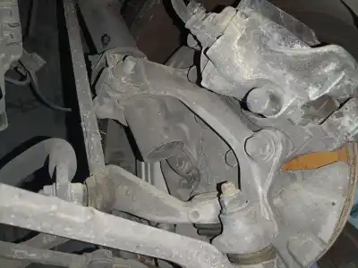 Second-hand car spare part front right knuckle for bmw 3 (e90) 320 d oem iam references 