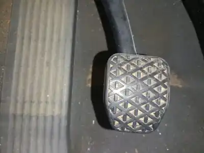 Second-hand car spare part clutch pedal for bmw 3 (e90) 320 d oem iam references 