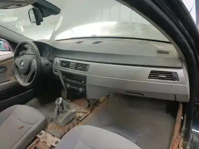 Second-hand car spare part dashboard for bmw 3 (e90) 320 d oem iam references 