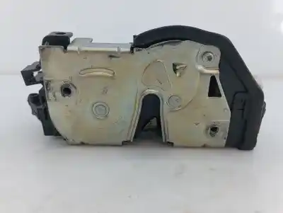 Second-hand car spare part left front door lock for bmw 3 (e90) 320 d oem iam references ftl2c1776 e1-a3-51-1 