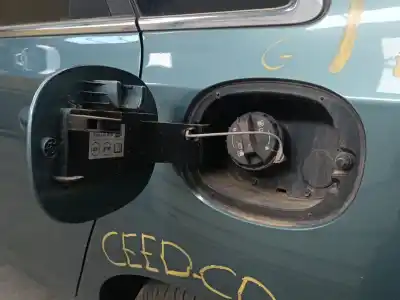 Second-hand car spare part outer fuel cap for kia ceed (cd) 1.0 t-gdi oem iam references   