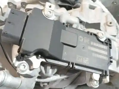 Автозапчастина б/у коробка передач для jeep renegade suv (bu, b1, bv) 1.4 4x4 посилання на oem iam p68265789ae m1-b4-140 50051843