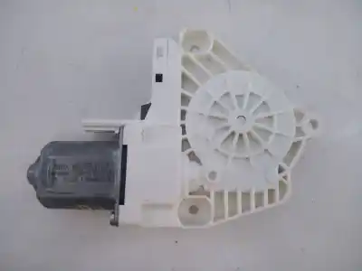 Автозапчасти б/у мотор заднего правого стекла за audi q3 (8ub, 8ug) 2.0 tdi quattro ссылки oem iam 8k0959812a e1-b6-55-2 