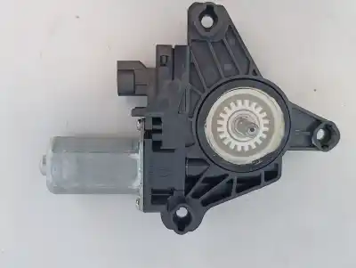 Автозапчасти б/у мотор заднего левого стекла за jeep renegade suv (bu, b1, bv) 1.4 4x4 ссылки oem iam c37707100