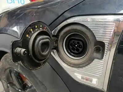 Автозапчастина б/у зовнішній пливний колпак для mini mini countryman (f60) cooper se all4 посилання на oem iam   