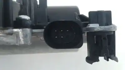 Автозапчастина б/у централізований двигун зкриття ворот для skoda octavia combi (nx5) 2.0 tdi посилання на oem iam 5ta827887b e1-a5-3-1 