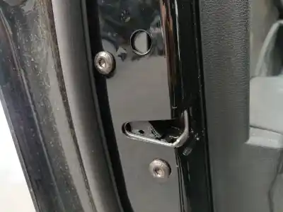 Peça sobressalente para automóvel em segunda mão fechadura da porta dianteira esquerda por audi q3 sportback (f3n) 35 tdi referências oem iam 