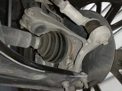 Peça sobressalente para automóvel em segunda mão manga de eixo dianteira direita por audi q3 sportback (f3n) 35 tdi referências oem iam 