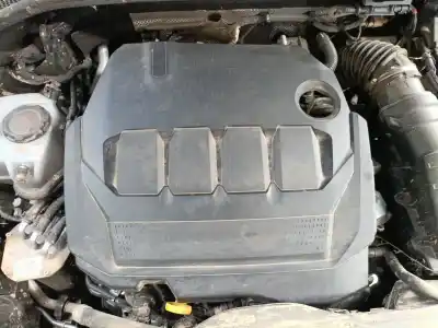 Peça sobressalente para automóvel em segunda mão tampa do motor por audi q3 sportback (f3n) 35 tdi referências oem iam 