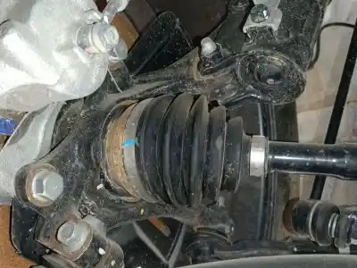 Автозапчасти б/у передняя правая кулачка за kia stonic (yb) 1.2 cvvt ссылки oem iam 