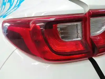 Автозапчасти б/у левый задний фонарь за kia stonic (yb) 1.2 cvvt ссылки oem iam 