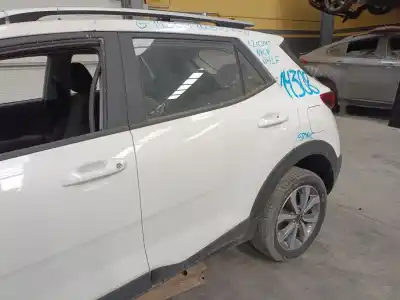 Автозапчастина б/у двері задні ліві для kia stonic (yb) 1.2 cvvt посилання на oem iam   