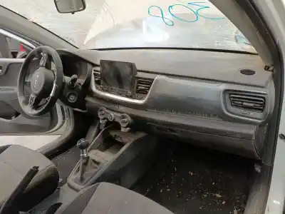 Автозапчасти б/у панель приборов за kia stonic (yb) 1.2 cvvt ссылки oem iam 